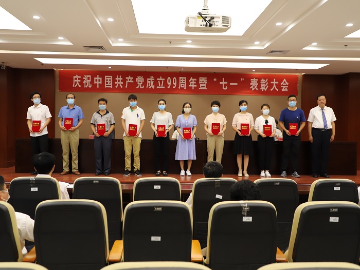 IMG_85801.jpg IMG_85801.jpg